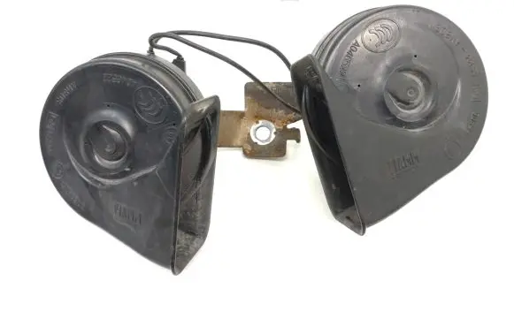Ford Kuga I Horn signal 0055306 A046522