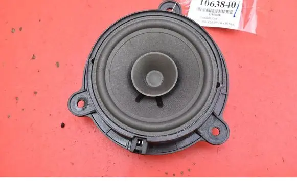 Renault Zoe Subwoofer speaker 281444522R