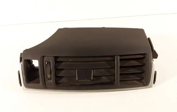 Toyota Verso Dash center air vent grill 556700F030 20050 556700F060