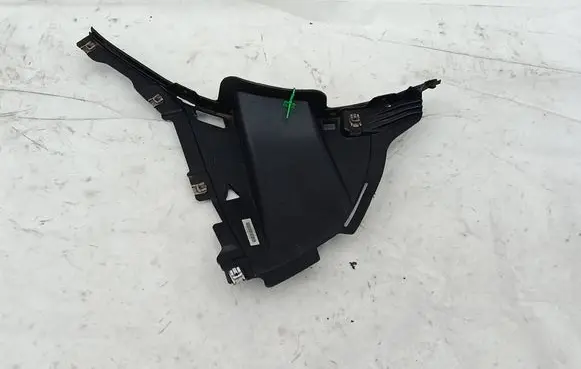 Porsche Cayenne (9Y0 9Y3) Front wheel arch liner splash guards 9Y0825317D