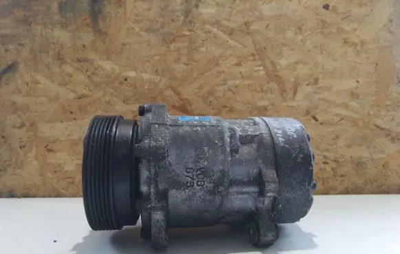 Audi TT Mk1 Air conditioning (A/C) compressor (pump) 1J0820803K
