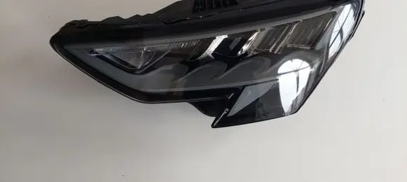 Audi A3 8Y Headlight/headlamp 8Y0941011