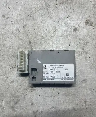 Mercedes-Benz E W211 Gateway control module A2115408545 A2115408345 A2114420027