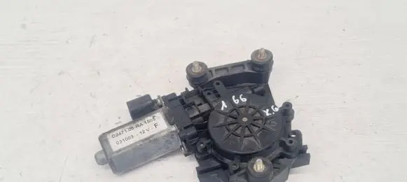 Alfa Romeo 166 Rear door window regulator motor D247106RA505 031003 100312VJ