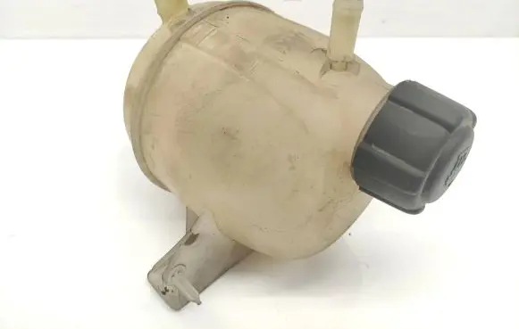 Renault Kangoo I Coolant expansion tank/reservoir 8200686355