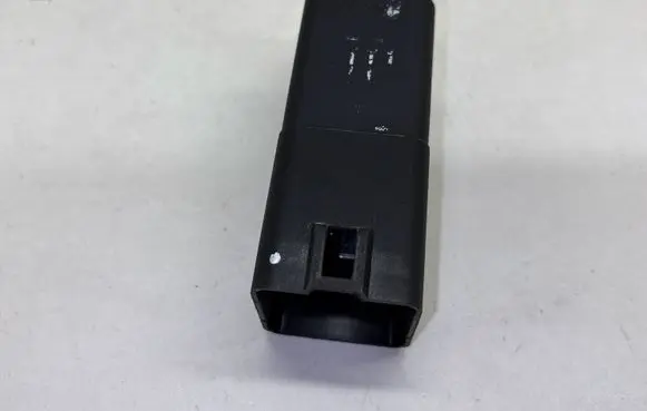 Volvo XC90 Glow plug pre-heat relay 