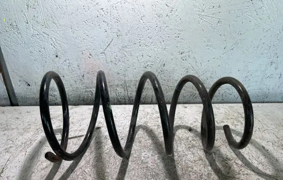 Nissan Primera Rear coil spring