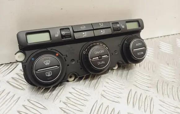 Volkswagen PASSAT B6 Climate control unit 746775