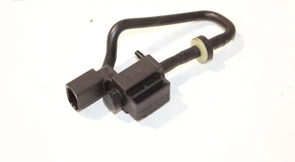 Volkswagen Caddy Turbo solenoid valve 037906283C
