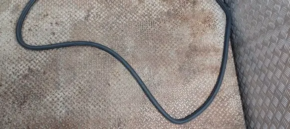 Volkswagen Tiguan Allspace Rear door rubber seal (on body) 5NN867914