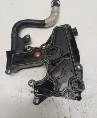 Volkswagen PASSAT CC Oil breather separator 06H103495E