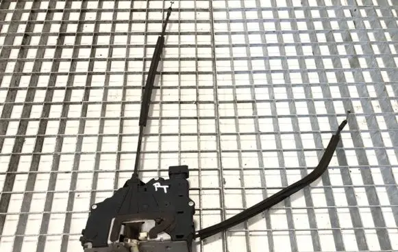 Peugeot Boxer Rear door lock 1347574080