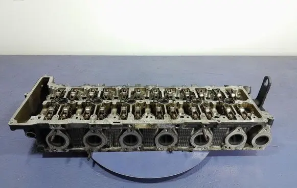 Audi A4 S4 B7 8E 8H Engine head 8598486