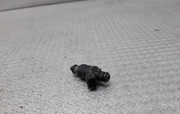 Audi A6 S6 C5 4B Fuel injector 078133551AC