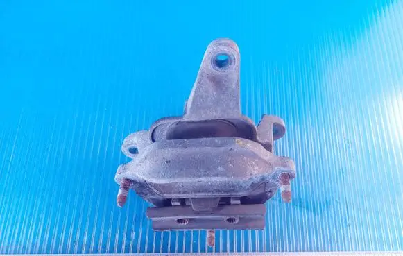 Audi A4 S4 B8 8K Gearbox mount 8K0399151