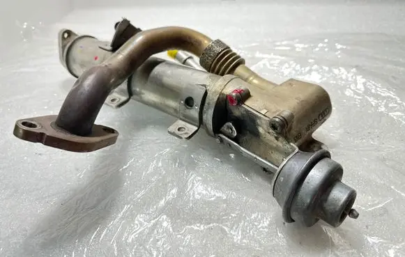 Audi A4 S4 B8 8K EGR valve cooler 03L131512AH