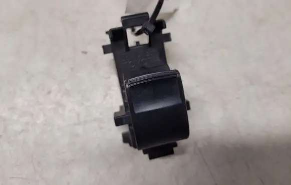 Toyota Yaris Electric window control switch 8292Y27
