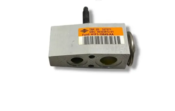 Ford Kuga II Air conditioning (A/C) expansion valve H1F119849AA 327571 0030381201