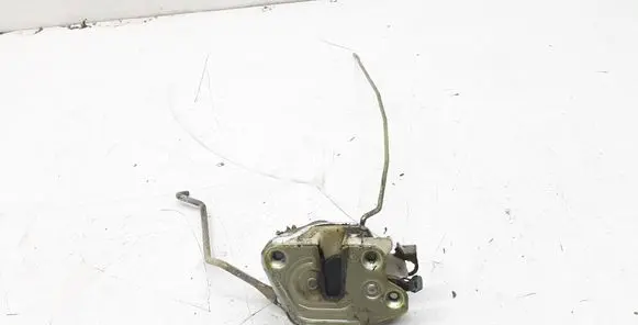 Mitsubishi Pajero Front door lock 