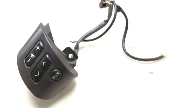 Steering wheel buttons/switches