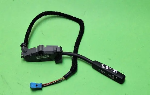 Mercedes-Benz C W203 Cruise control stalk 2035450224