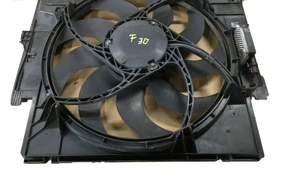 BMW 3 F30 F35 F31 Electric radiator cooling fan 7640508 5020644