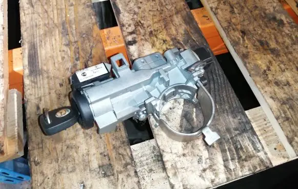 Mazda 2 Ignition lock 6J6A66938A