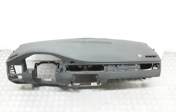 Volvo V70 Dashboard 8648852