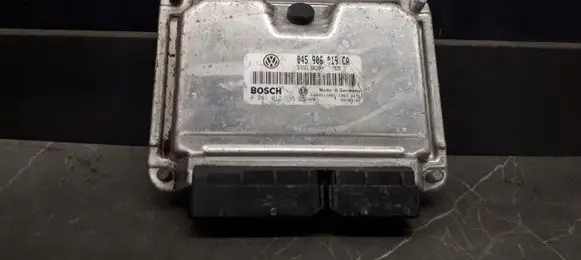Volkswagen Polo VI Engine control unit/module ECU 045906019ca