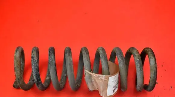 Chrysler Pacifica Rear coil spring