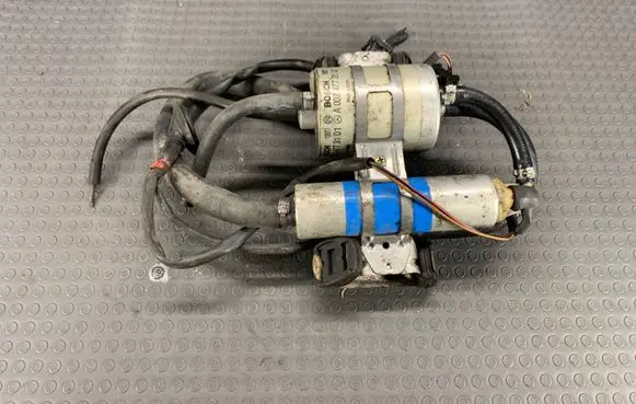 Mercedes-Benz SL R129 Fuel filter A0024773101