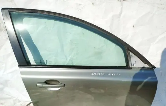 Volvo V50 Front door PILKOS