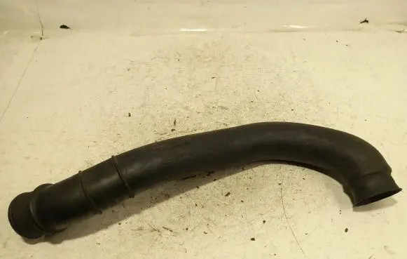 Volvo S40, V40 Intercooler hose/pipe 30621301