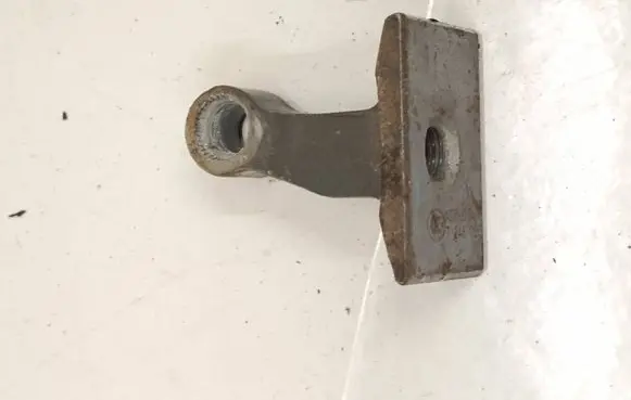 BMW 1 F40 Front door upper hinge 7246066