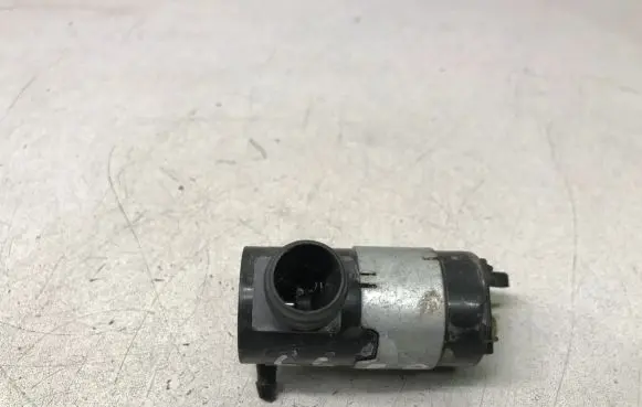 Hyundai Tucson JM Windscreen/windshield washer pump