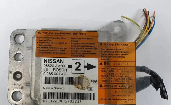 Nissan Primera Airbag control unit/module 98820-AV200
