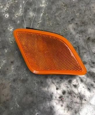 Mercedes-Benz S W221 Front fender indicator light A2218851914BILI A2218851914