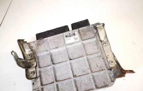 Toyota Auris 150 Engine control unit/module 8966102e51 89661-02e51