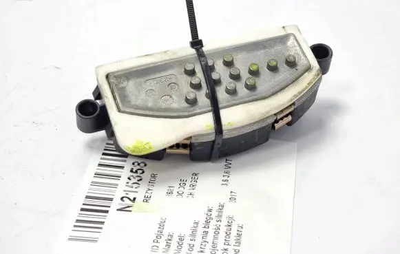 Dodge Charger Heater blower motor/fan resistor 5HL011266-07