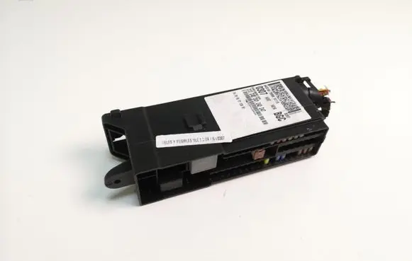 Ford Grand C-MAX Fuse module AV6T9A340AAA
