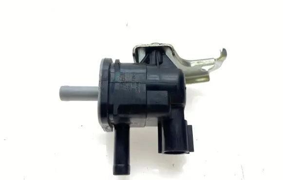 Toyota Prius+ (ZVW40) Turbo solenoid valve 9091012276
