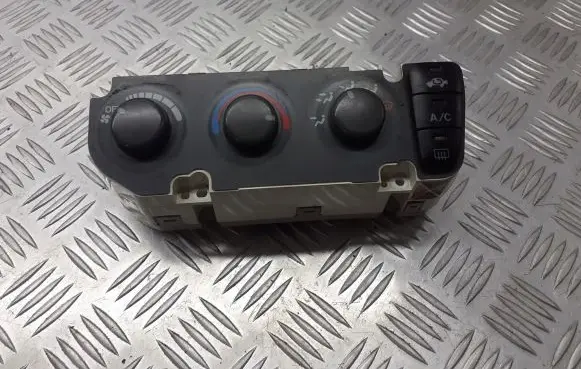Honda CR-V Interior fan control switch BQ919-399
