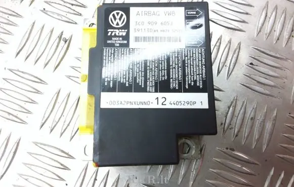 Volkswagen PASSAT B6 Airbag control unit/module 3C0909605J