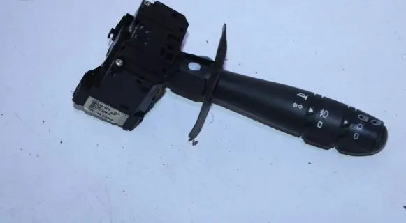 Dacia Sandero Indicator stalk