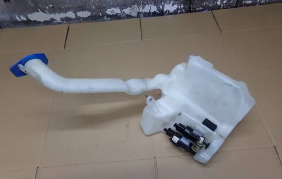 Seat Ibiza III (6L) Windshield washer fluid reservoir/tank 6Q0955453S