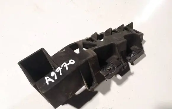 Volkswagen PASSAT B6 Front bumper mounting bracket c23550161
