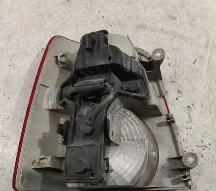 Volkswagen Touran I Rear/tail lights 1T0945112B