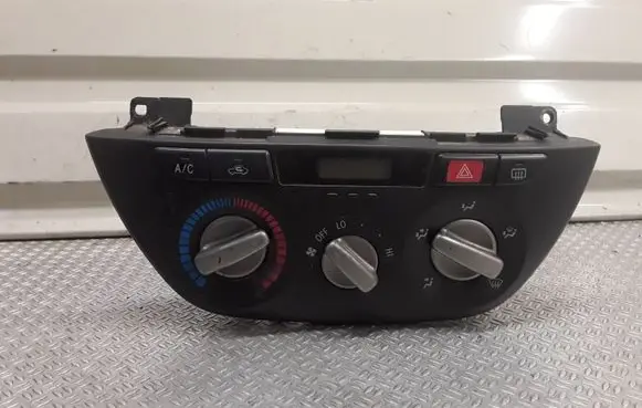 Toyota RAV 4 (XA20) Climate control unit 5590042150