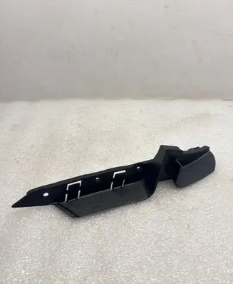 BMW 5 E60 E61 Front bumper mounting bracket 7033705 11460915