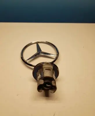 Mercedes-Benz S X222 Maybach Manufacturer badge logo/emblem 5160